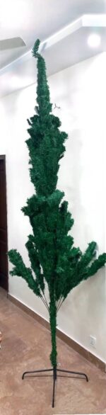 Christmas Tree 10 Ft Green - Image 2