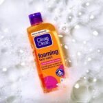 Clean & Clear Foaming Face Wash 150ml Oil Control - Image 2