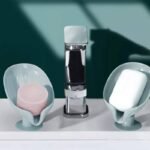 Leaf-Shape Self-Draining Soap Holder – Decorative 45° Slanted Hydraulic Soap Dish with Suction Base (Random Color) - Image 3